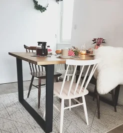 Edna ruokapöytä 140 x 90 cm ruskea, mustat metallijalat