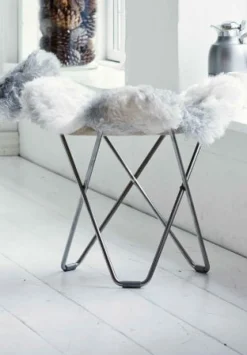 Jakkara/rahi Cuero Iceland Flying Goose, Grey Wild