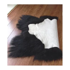 Musta pidempi 100-110 cm lampaantalja, Icelandic, pitkä karva