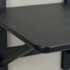Rowico Camrose seinään kiinnitettävä yöpöytä, musta