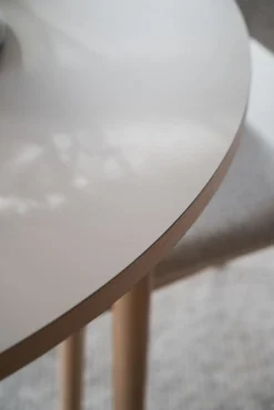 Rowico Fairmount ruokapöytä pyöreä 120cm, beige/valkopesty tammi