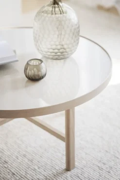 Rowico Marsden sohvapöytä 90cm, beige / valkopesty tammi