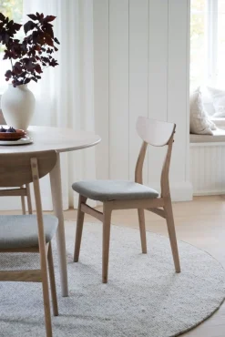 Rowico Rodham tuoli, valkopesty tammi/harmaa beige